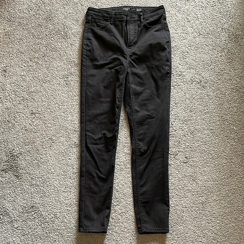 Old Navy Extra High Rise Rockstar Super Skinny Jeans